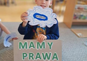 Brunon prezentuje chmurkę z prawem do szczęścia