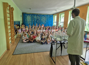 Dzień Dziecka - zabawy eksperymentalne