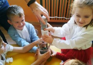 Przygotowywanie koktajlu