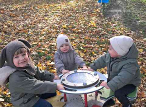 Jesienne zabawy w ogrodzie