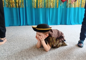 Szymek w stroju pirata