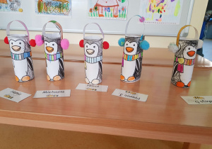 Galeria pingwinów przestrzennych