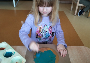 Ala tworzy planetę Uran