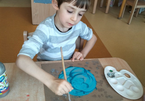 Mikołaj tworzy planetę Neptun