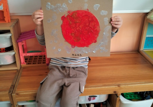 Filip prezentuje efekt swojje pracy - planete Mars
