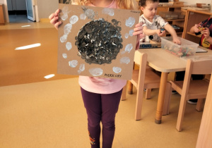 Michasia prezentuje swoją planetę - Merkury