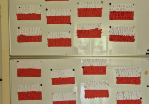 Wystawa prac wykonanych przez dzieci - Flaga Polski