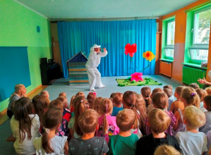 Teatrzyk "Bzzz... - tajemnice pszczół" - dla wszystkich Dzieci
